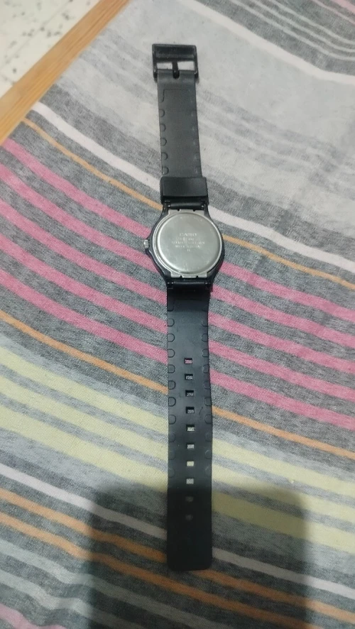 Montre casio classique original