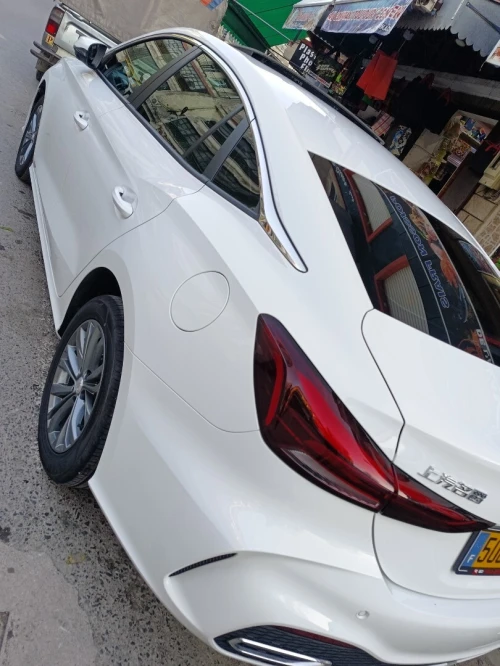 MG MG5 2025 MG5 Luxury Edition