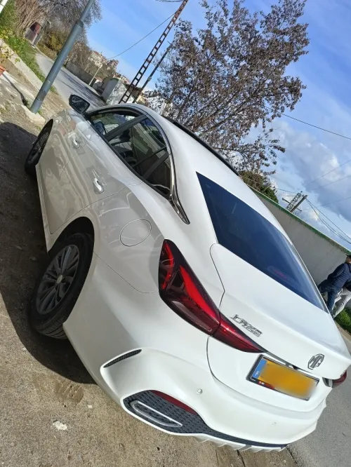 MG 5 2025 Luxury
