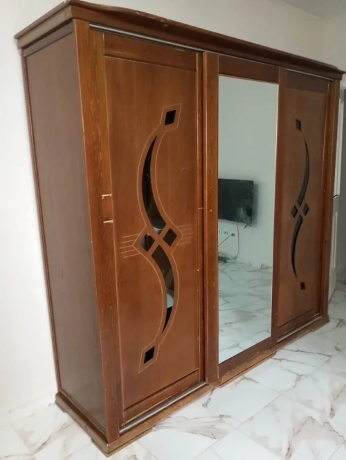 Armoire