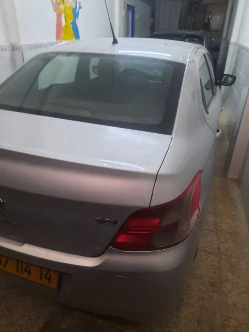 Peugeot 301 2014 Allure