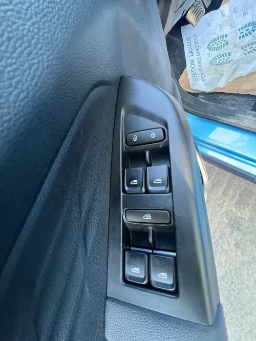 Livan X3 Pro  2026 Automatique (Avec toi ouvrant )