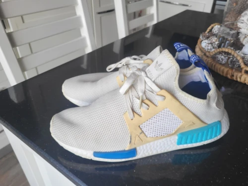 Basket adidas