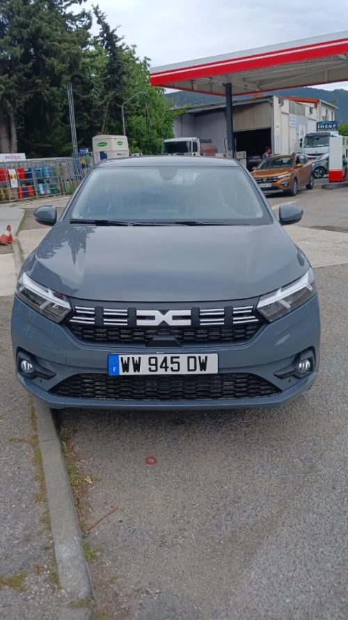 Dacia LOGAN 2025 