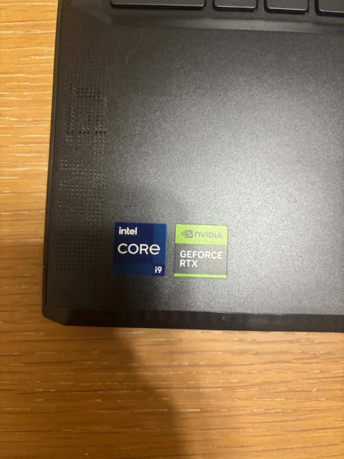 PC PORTABLE GAMING MSI RAIDER GE68 HX 13V I9-13950X - Fabricant: Micro-Star International Co., Ltd.