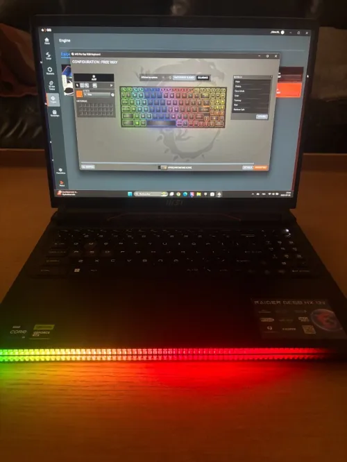 PC PORTABLE GAMING MSI RAIDER GE68 HX 13V I9-13950X - Fabricant: Micro-Star International Co., Ltd.