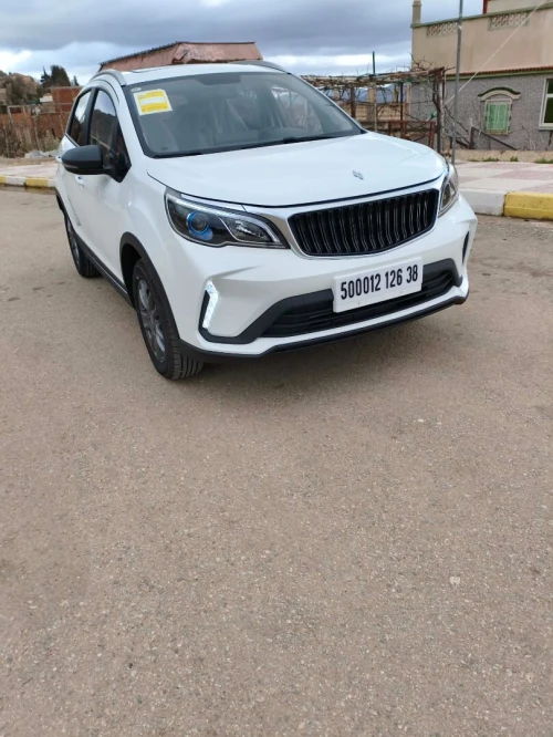 Livan X3 Pro  2026 Geely