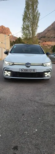 Volkswagen Golf 8 2021 GTE