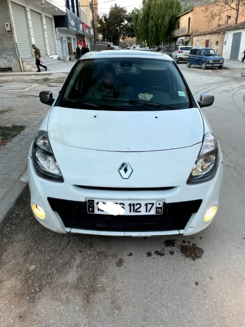 Renault Clio 3 2012 Night and Day