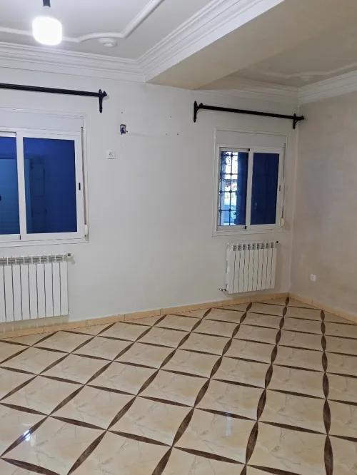 Location Appartement Niveau de villa F2 Alger Les eucalyptus