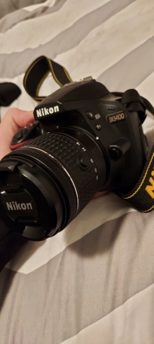 Nikon D3400