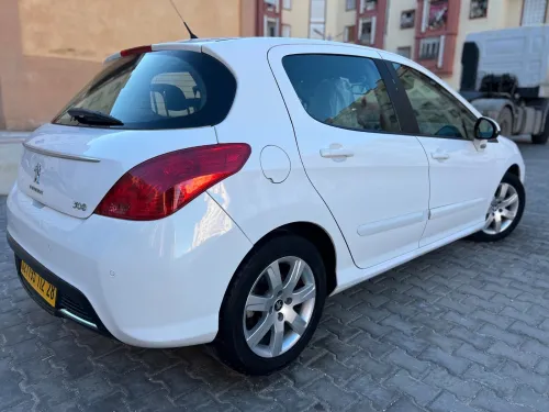 Peugeot 308 2012 Alluer