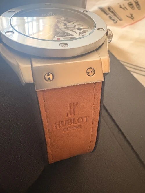 Montre hublot homme