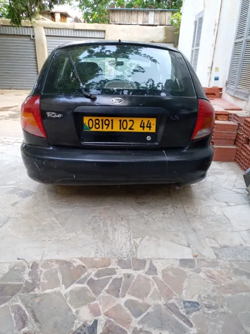 Kia Rio 5 portes 2002 Rio 5 portes