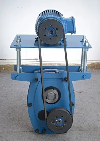 REDECTEUR DE VITESSE