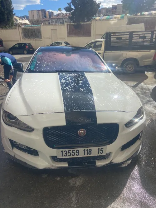 Jaguar Xe 2018 R sport