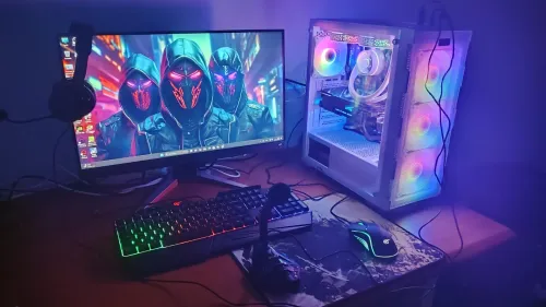 PC GAMING 2K ULTRA PERFORMANCE COMME NEUF + ECRAN 165HZ + TOUT LES Accessoires RGB GAMING