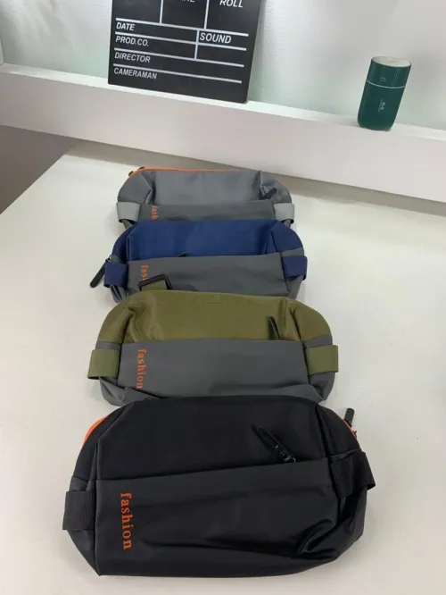 Sac de Poitrine Fashion pour hommes avec bandoulière LX067, حقيبة أغراض حجم كبير