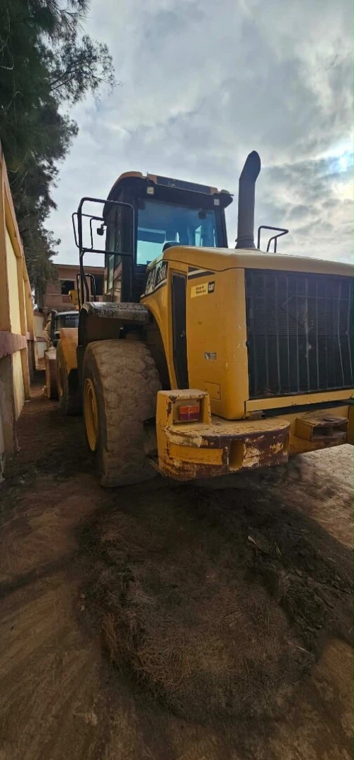 CATERPILLAR Chargeur 2013