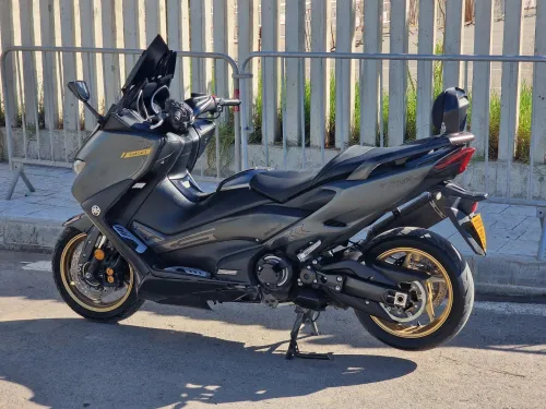 Tmax 560 tech max 2020