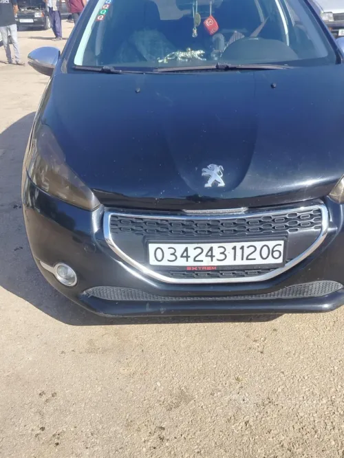 Peugeot 208 2012 Allure