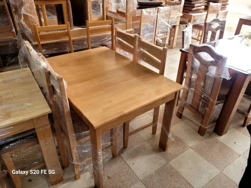 طاولة مع 4 او 6 كراسي خشب ( الزان ) آتر سعر ورشة