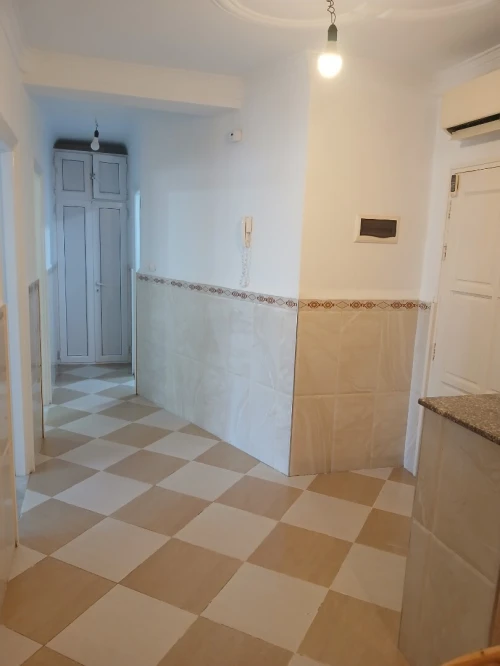 Location Appartement Niveau de villa F3 Alger Hraoua