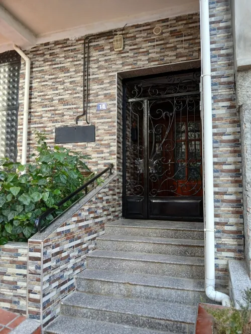 Location Appartement Niveau de villa Studio Alger Hraoua