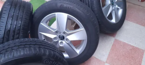 4 roue skoda octavia 