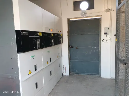 poste transformateur, groupe électrogènes et armoires électriques s