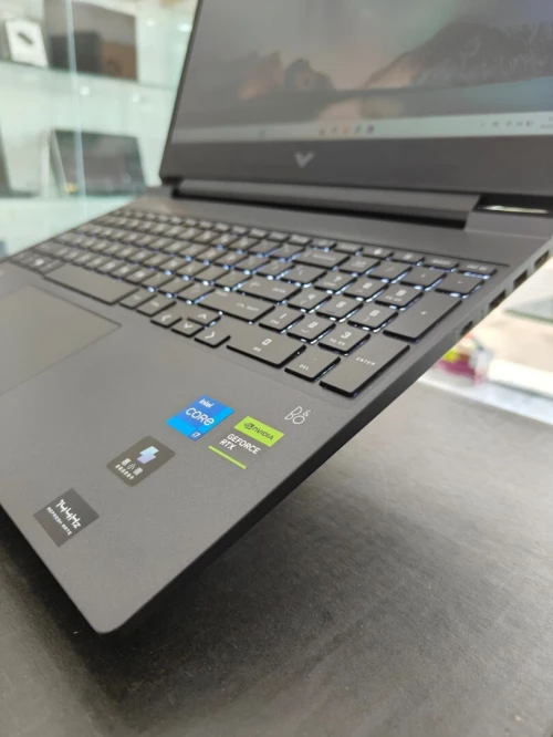 HP VICTUS 15 i7-13620H 16Go RAM 512SSD RTX4060 8Go NEUF SOUS EMBALLAGE