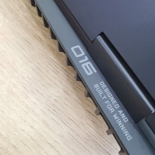 HP OMEN 16 | Ryzen 9 8940HX| RTX 5060 | 16GB DDR5 | 1TB SSD | 144Hz | NEUF | Gaming Nouvelle Génération