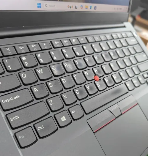 LENOVO THINKPAD E14 GEN3 RYZEN 5 5500U 16GB 256GB SSD 14,1 FULLHD VEGA 7 4GB