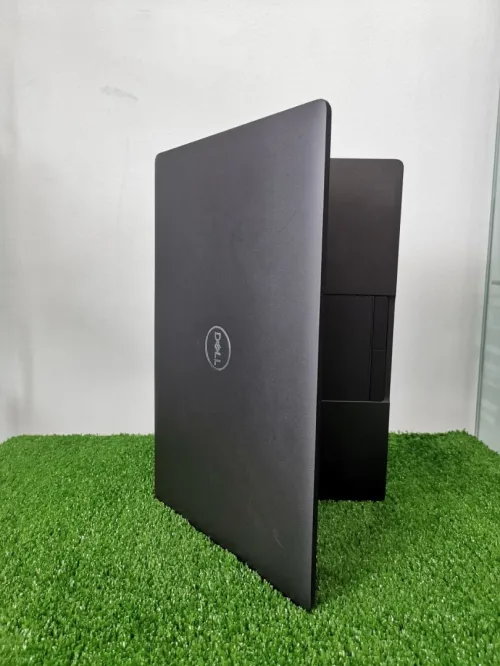 DELL Latitude 5400 Professionnel - i7-8665U, 8GB RAM, 256GB SSD, 14" FHD