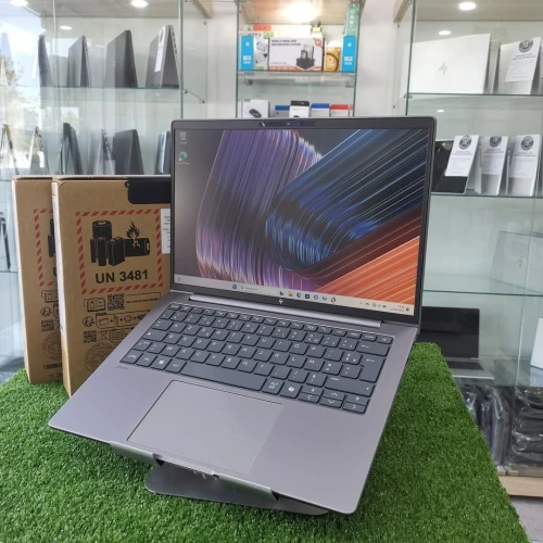 HP ZBook 8 G1a 14 | Ryzen 5 PRO 230 | 16GB DDR5 | 512GB SSD | 14" WUXGA | Neuf Sous Emballage