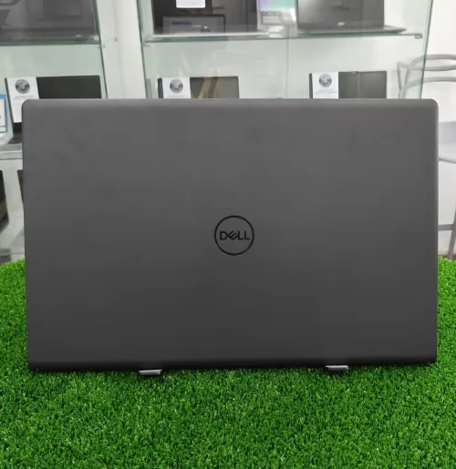 Dell 15 DC15250  i5 13th Gén / 16 Go RAM / 512 Go SSD / 15.6" FHD