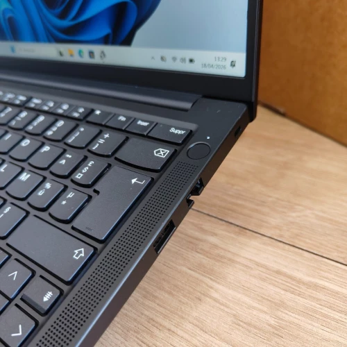 Lenovo ThinkPad E14 Gen 7 | Ryzen 5 | 16GB DDR5 | 512GB SSD | Ultrabook Pro Ultra Slim | NEUF SOUS EMBALLAGE