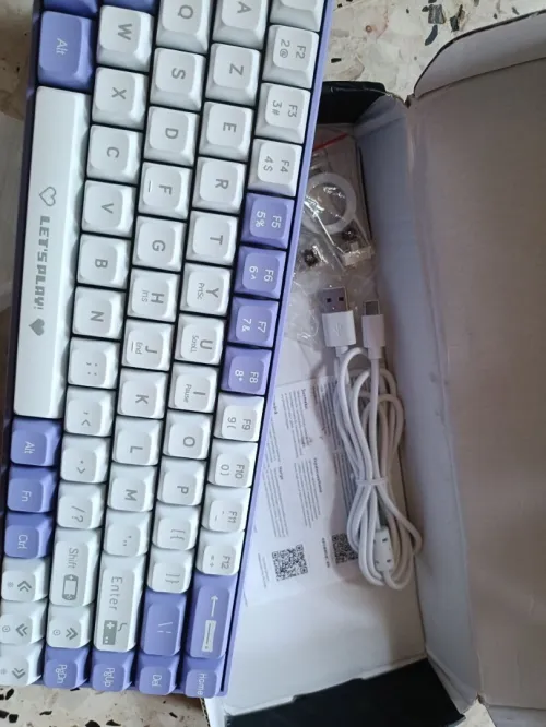Clavier mécanique Ajazz AK680