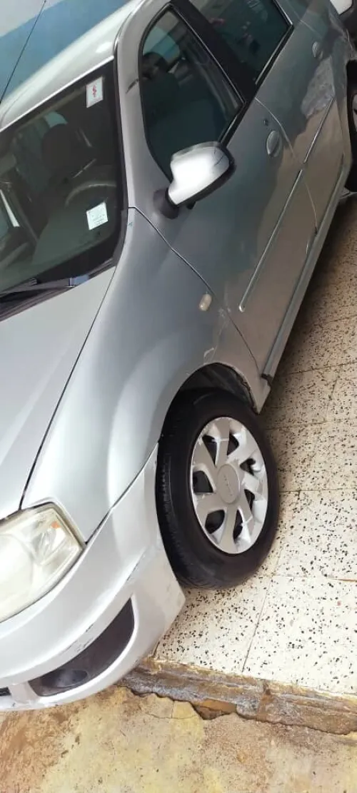 Dacia Logan 2011 La toute