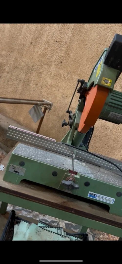 Matériel pour fenêtre et porte pvc/aluminium