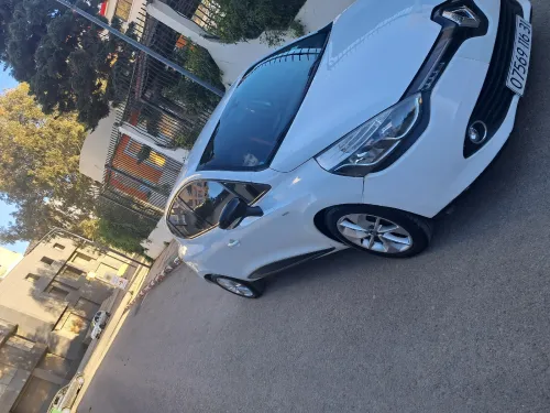 Renault Clio 4 2016 Limited
