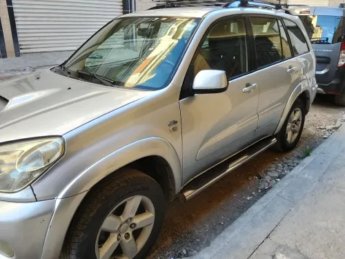 Toyota 4D4 2003 مجمول
