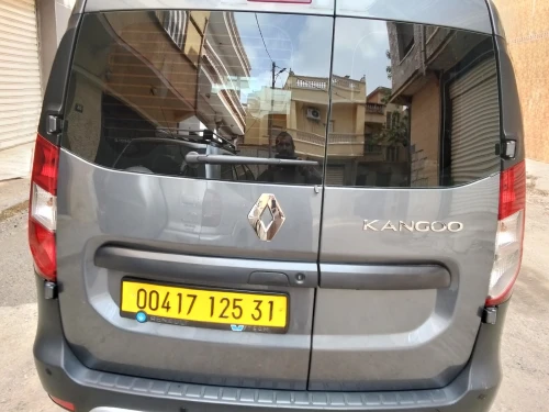 Renault Kangoo 2025 Stypwy