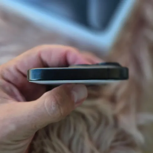iPhone15 pro (128G,98%🔋) Appel