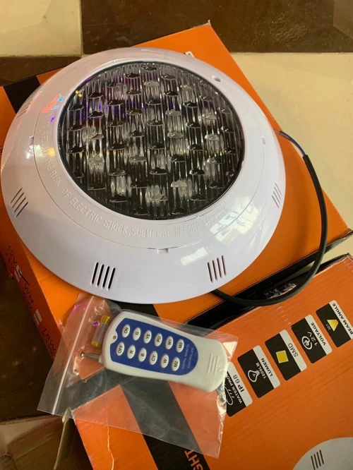 Projecteur Piscine Espagne