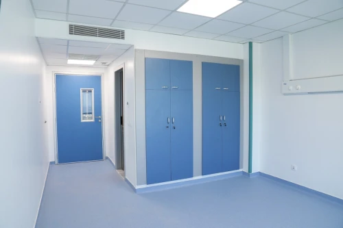 PLAFOND HOPITAUX , LABORATOIRES , BLOC OPERATOIRE  