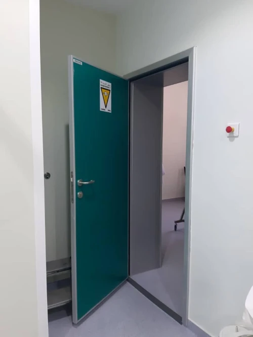 Porte Service Plombée -Anti rayons X-
