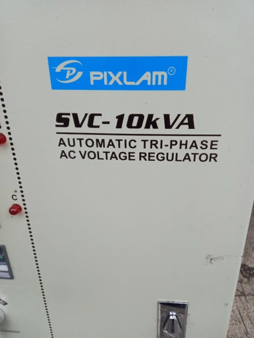 Stabilisateur de courant 380V