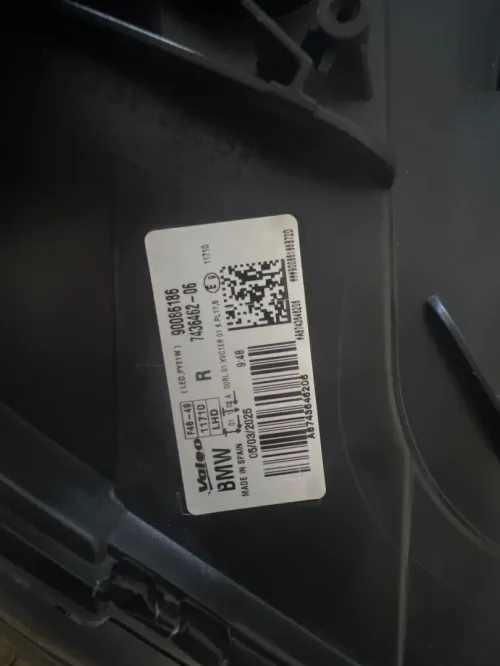  للبيع: طقم قطع أمامية أصلية BMW X1 F48 (2015-2019)