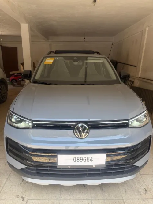 Volkswagen Tharu 2025 XR FULL OPTION black edition